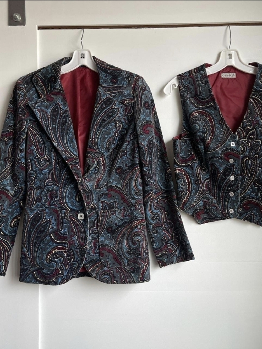 Vintage Casa Di Cole Paisley Blazer and Vest Set
